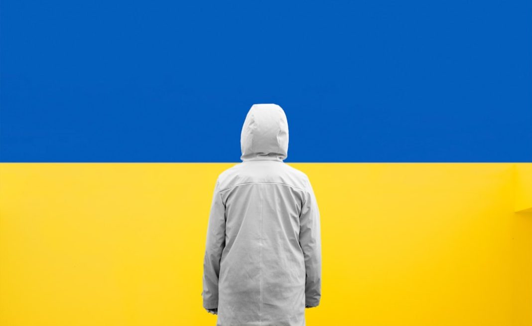 Конфлікт Федорова і Сирського, уряд без міністра оборони, полювання на танкери рф і нові закони Польщі: огляд відео за 17.07.2026 Український прапор над містом: конфлікт Федорова і Сирського та уряд без міністра оборони