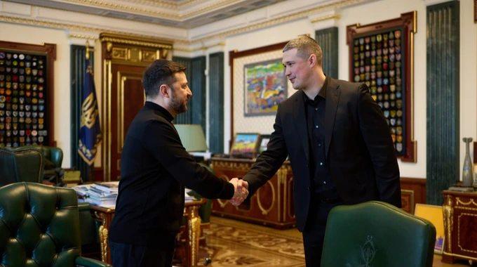 Картонки просили міністра. Федоров попросив вибори Картонки просили міністра. Федоров попросив вибори